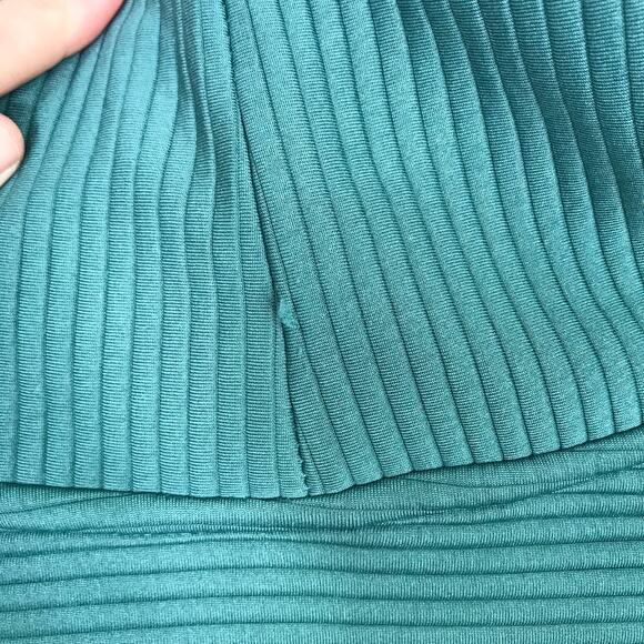 Danskin Sweatshirt Womens XL Ribbed Oversized Cowl Cozy Comfy Active Lounge READ - Picture 12 of 12